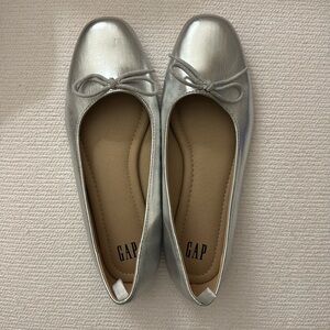 Gap silver ballet flats - size 8